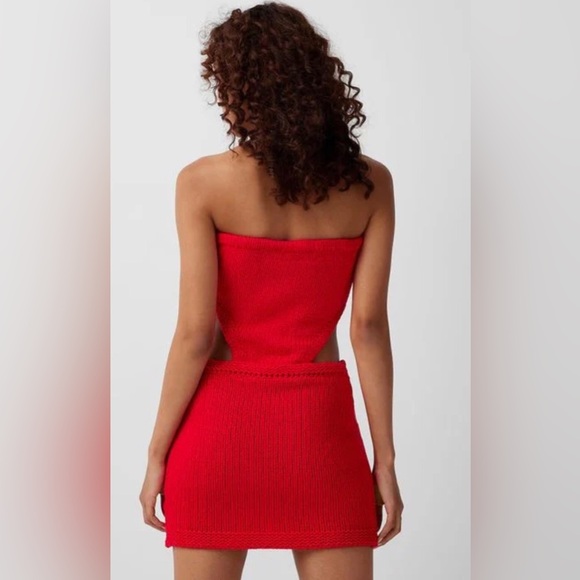 Lioness Red Cut-out Dress. NWOT. Medium - Picture 2 of 9